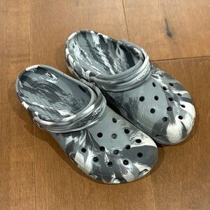 CROCS Gray Camouflage Clogs